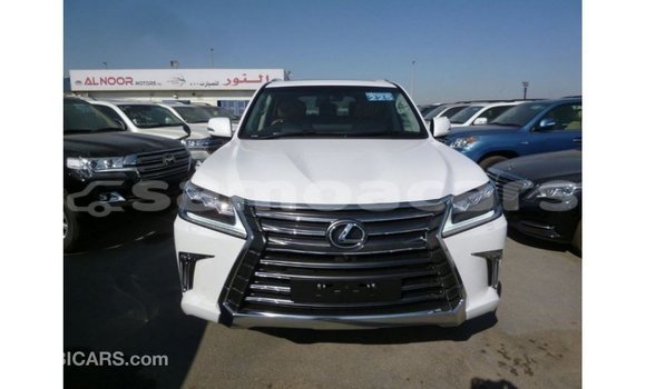 Buy Import Lexus LX White Car in Import - Dubai in A'ana Buy Import Lexus LX White Car in Import - Dubai in A'ana
