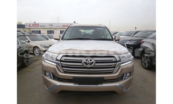 Buy Import Toyota Land Cruiser Other Car in Import - Dubai in A'ana Buy Import Toyota Land Cruiser Other Car in Import - Dubai in A'ana