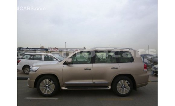 Buy Import Toyota Land Cruiser Other Car in Import - Dubai in A'ana Buy Import Toyota Land Cruiser Other Car in Import - Dubai in A'ana
