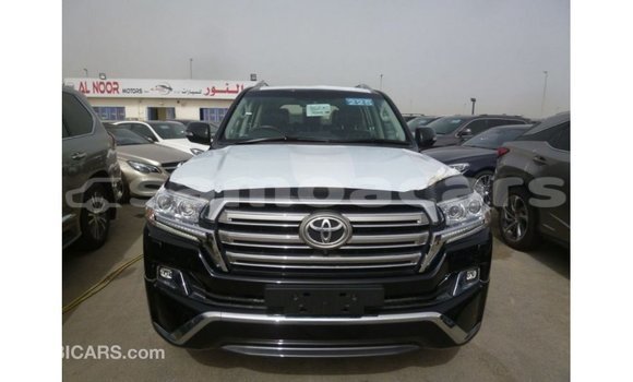 Buy Import Toyota Land Cruiser Black Car in Import - Dubai in A'ana Buy Import Toyota Land Cruiser Black Car in Import - Dubai in A'ana