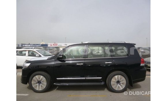 Buy Import Toyota Land Cruiser Black Car in Import - Dubai in A'ana Buy Import Toyota Land Cruiser Black Car in Import - Dubai in A'ana