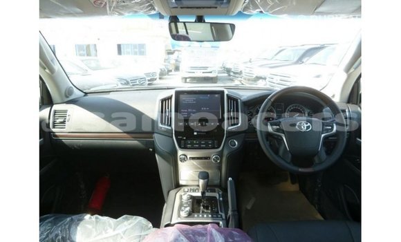 Buy Import Toyota Land Cruiser Black Car in Import - Dubai in A'ana Buy Import Toyota Land Cruiser Black Car in Import - Dubai in A'ana