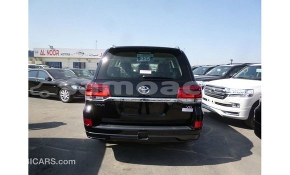 Buy Import Toyota Land Cruiser Black Car in Import - Dubai in A'ana Buy Import Toyota Land Cruiser Black Car in Import - Dubai in A'ana