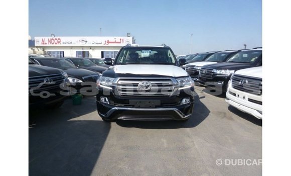 Buy Import Toyota Land Cruiser Black Car in Import - Dubai in A'ana Buy Import Toyota Land Cruiser Black Car in Import - Dubai in A'ana