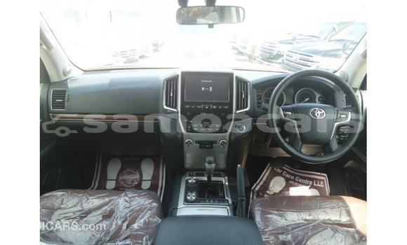 Buy Import Toyota Land Cruiser Black Car in Import - Dubai in A'ana Buy Import Toyota Land Cruiser Black Car in Import - Dubai in A'ana
