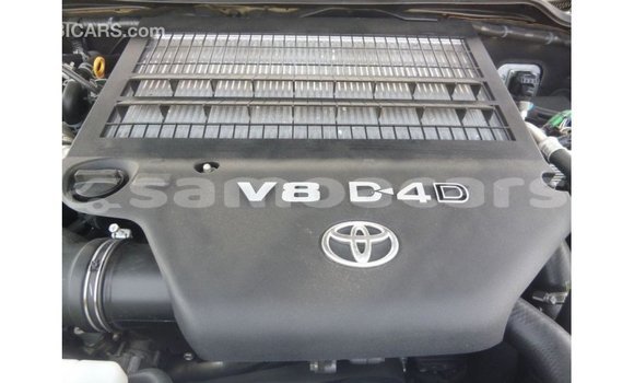 Buy Import Toyota Land Cruiser Black Car in Import - Dubai in A'ana Buy Import Toyota Land Cruiser Black Car in Import - Dubai in A'ana