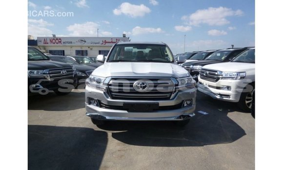 Buy Import Toyota Land Cruiser Other Car in Import - Dubai in A'ana Buy Import Toyota Land Cruiser Other Car in Import - Dubai in A'ana