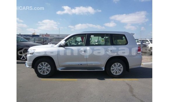 Buy Import Toyota Land Cruiser Other Car in Import - Dubai in A'ana Buy Import Toyota Land Cruiser Other Car in Import - Dubai in A'ana