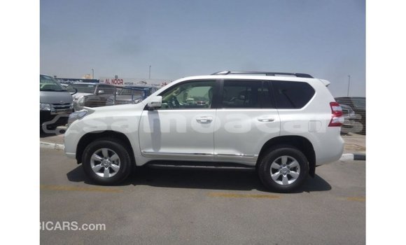 Buy Import Toyota Prado White Car in Import - Dubai in A'ana Buy Import Toyota Prado White Car in Import - Dubai in A'ana