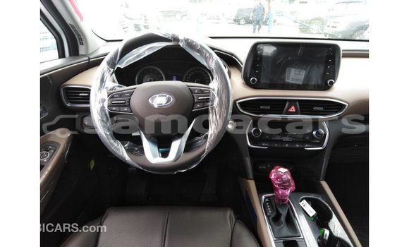 Buy Import Hyundai Santa Fe White Car in Import - Dubai in A'ana Buy Import Hyundai Santa Fe White Car in Import - Dubai in A'ana
