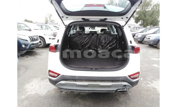 Buy Import Hyundai Santa Fe White Car in Import - Dubai in A'ana Buy Import Hyundai Santa Fe White Car in Import - Dubai in A'ana