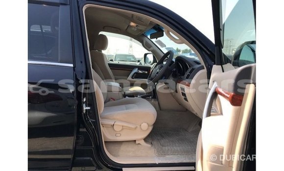 Buy Import Toyota Land Cruiser Black Car in Import - Dubai in A'ana Buy Import Toyota Land Cruiser Black Car in Import - Dubai in A'ana