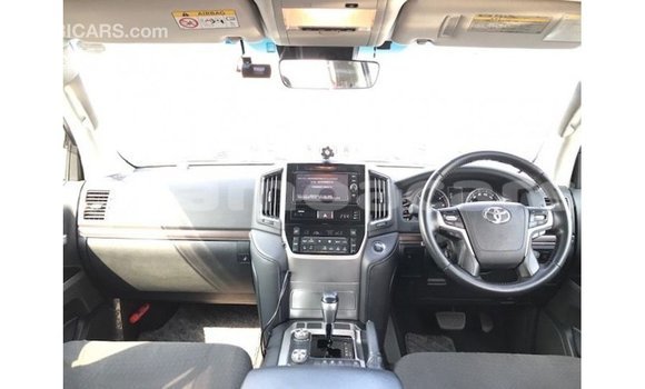 Buy Import Toyota Land Cruiser Other Car in Import - Dubai in A'ana Buy Import Toyota Land Cruiser Other Car in Import - Dubai in A'ana