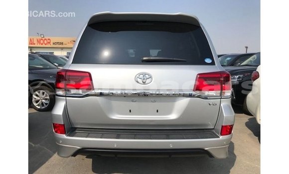 Buy Import Toyota Land Cruiser Other Car in Import - Dubai in A'ana Buy Import Toyota Land Cruiser Other Car in Import - Dubai in A'ana