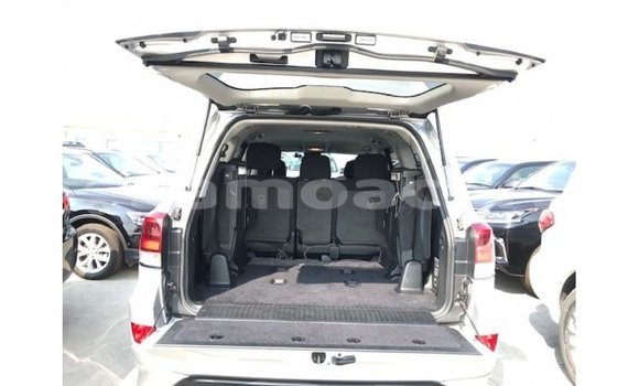 Buy Import Toyota Land Cruiser Other Car in Import - Dubai in A'ana Buy Import Toyota Land Cruiser Other Car in Import - Dubai in A'ana