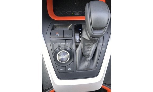 Buy Import Toyota 4Runner Black Car in Import - Dubai in A'ana Buy Import Toyota 4Runner Black Car in Import - Dubai in A'ana