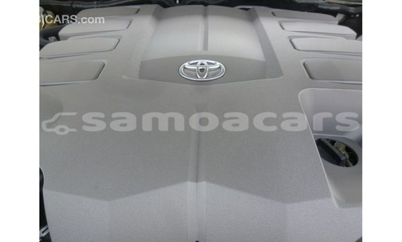 Buy Import Toyota Land Cruiser White Car in Import - Dubai in A'ana Buy Import Toyota Land Cruiser White Car in Import - Dubai in A'ana