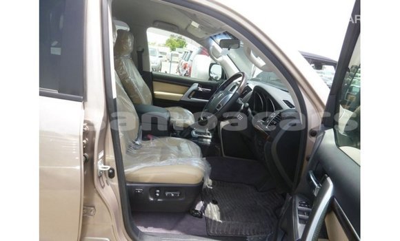 Buy Import Toyota Land Cruiser Other Car in Import - Dubai in A'ana Buy Import Toyota Land Cruiser Other Car in Import - Dubai in A'ana
