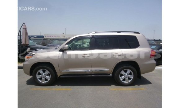 Buy Import Toyota Land Cruiser Other Car in Import - Dubai in A'ana Buy Import Toyota Land Cruiser Other Car in Import - Dubai in A'ana