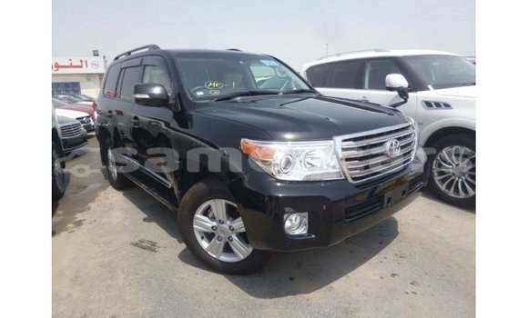 Buy Import Toyota Land Cruiser Black Car in Import - Dubai in A'ana Buy Import Toyota Land Cruiser Black Car in Import - Dubai in A'ana
