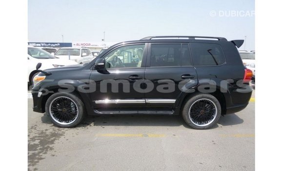 Buy Import Toyota Land Cruiser Black Car in Import - Dubai in A'ana Buy Import Toyota Land Cruiser Black Car in Import - Dubai in A'ana