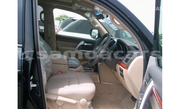 Buy Import Toyota Land Cruiser Black Car in Import - Dubai in A'ana Buy Import Toyota Land Cruiser Black Car in Import - Dubai in A'ana