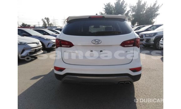 Buy Import Hyundai Santa Fe White Car in Import - Dubai in A'ana Buy Import Hyundai Santa Fe White Car in Import - Dubai in A'ana
