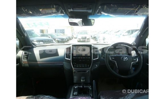 Buy Import Toyota Land Cruiser Black Car in Import - Dubai in A'ana Buy Import Toyota Land Cruiser Black Car in Import - Dubai in A'ana