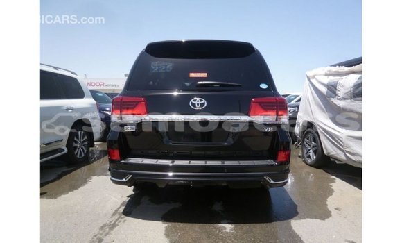 Buy Import Toyota Land Cruiser Black Car in Import - Dubai in A'ana Buy Import Toyota Land Cruiser Black Car in Import - Dubai in A'ana