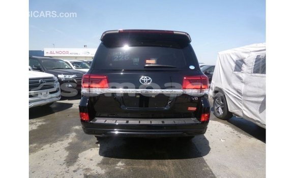 Buy Import Toyota Land Cruiser Black Car in Import - Dubai in A'ana Buy Import Toyota Land Cruiser Black Car in Import - Dubai in A'ana