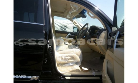 Buy Import Toyota Land Cruiser Black Car in Import - Dubai in A'ana Buy Import Toyota Land Cruiser Black Car in Import - Dubai in A'ana