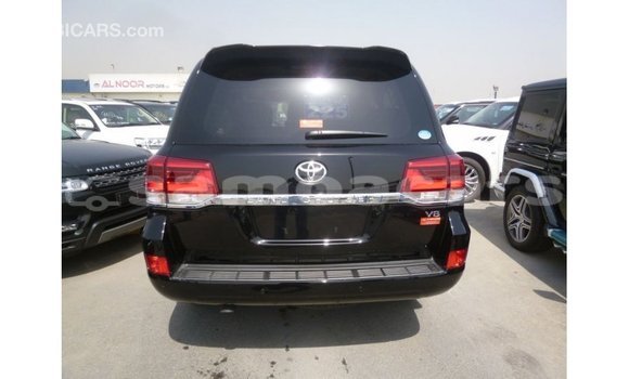 Buy Import Toyota Land Cruiser Black Car in Import - Dubai in A'ana Buy Import Toyota Land Cruiser Black Car in Import - Dubai in A'ana
