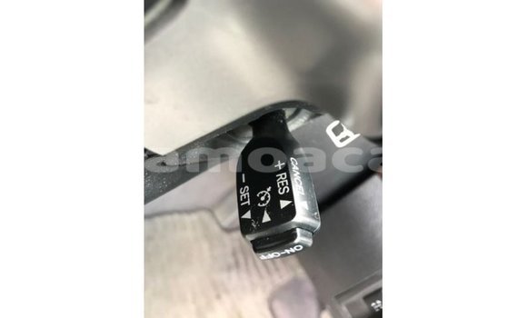 Buy Import Toyota Land Cruiser White Car in Import - Dubai in A'ana Buy Import Toyota Land Cruiser White Car in Import - Dubai in A'ana