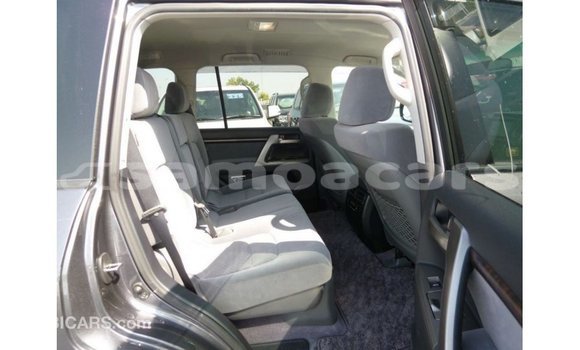 Buy Import Toyota Land Cruiser Other Car in Import - Dubai in A'ana Buy Import Toyota Land Cruiser Other Car in Import - Dubai in A'ana