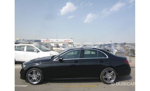 Buy Import Mercedes-Benz 190 Black Car in Import - Dubai in A'ana Buy Import Mercedes-Benz 190 Black Car in Import - Dubai in A'ana