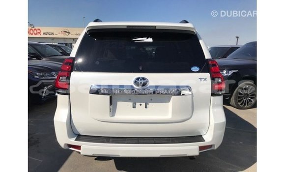 Buy Import Toyota Prado White Car in Import - Dubai in A'ana Buy Import Toyota Prado White Car in Import - Dubai in A'ana
