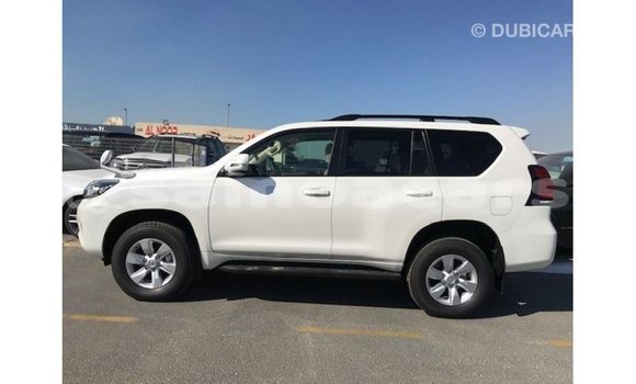 Buy Import Toyota Prado White Car in Import - Dubai in A'ana Buy Import Toyota Prado White Car in Import - Dubai in A'ana