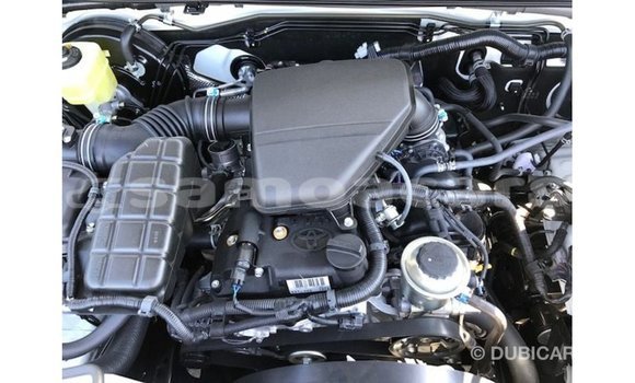 Buy Import Toyota Prado White Car in Import - Dubai in A'ana Buy Import Toyota Prado White Car in Import - Dubai in A'ana