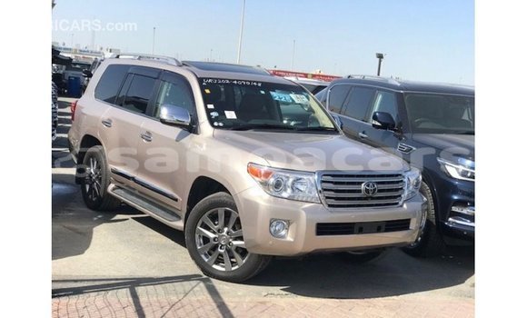 Acheter Import Voiture Toyota Land Cruiser Autre à Import - Dubai, A'ana Acheter Import Voiture Toyota Land Cruiser Autre à Import - Dubai, A'ana