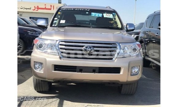 Acheter Import Voiture Toyota Land Cruiser Autre à Import - Dubai, A'ana Acheter Import Voiture Toyota Land Cruiser Autre à Import - Dubai, A'ana