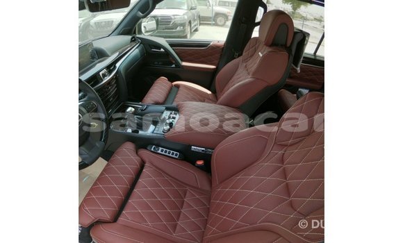 Acheter Import Voiture Lexus LX Blanc à Import - Dubai, A'ana