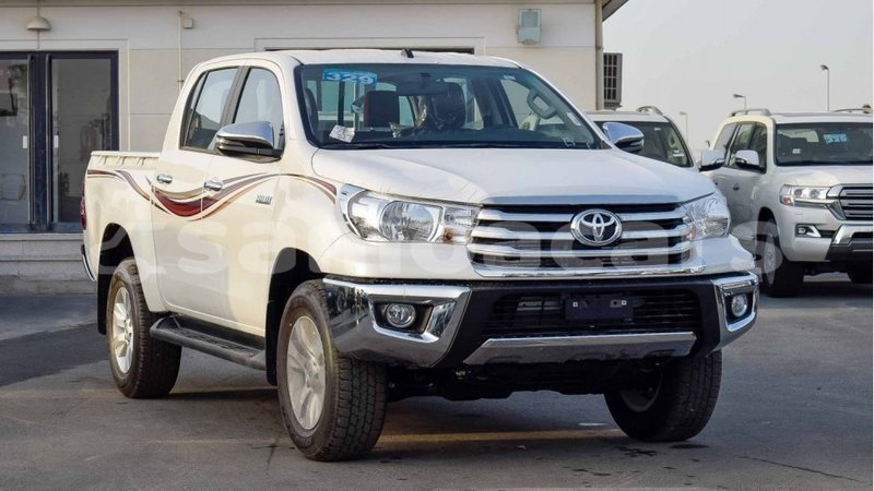 Big with watermark toyota hilux a ana import dubai 3890