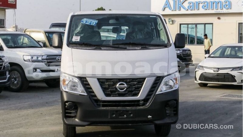 Big with watermark nissan urvan a ana import dubai 3891