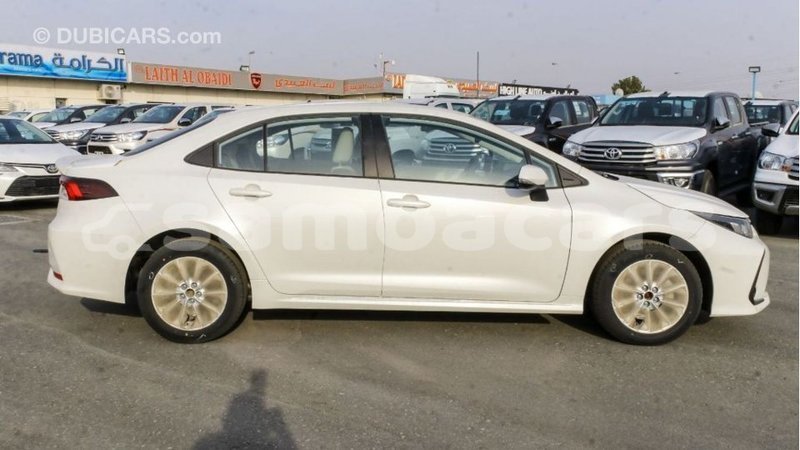 Big with watermark toyota corolla a ana import dubai 3892