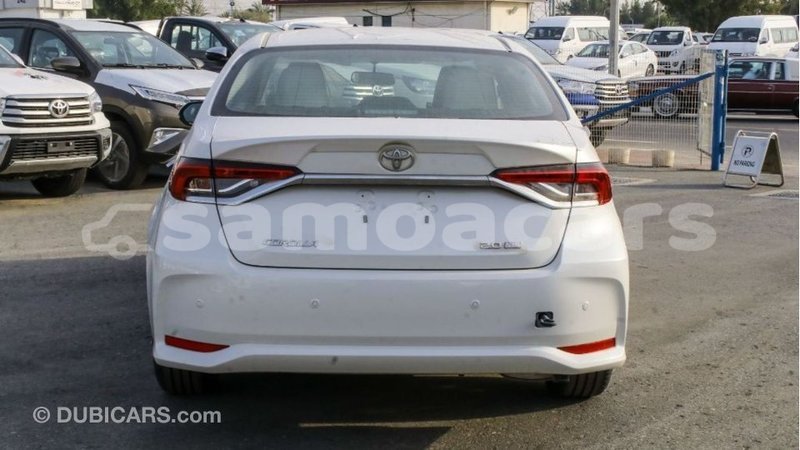 Big with watermark toyota corolla a ana import dubai 3892