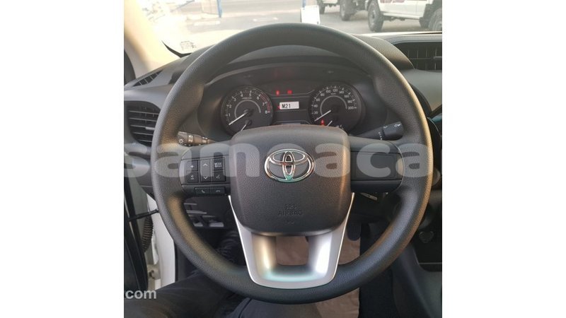 Big with watermark toyota hilux a ana import dubai 3893