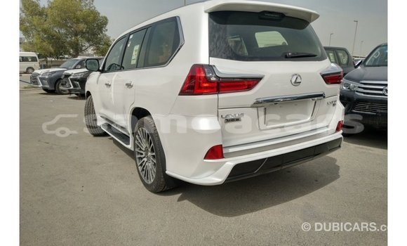 Buy Import Lexus LX White Car in Import - Dubai in A'ana Buy Import Lexus LX White Car in Import - Dubai in A'ana