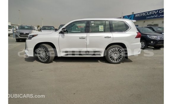 Buy Import Lexus LX White Car in Import - Dubai in A'ana Buy Import Lexus LX White Car in Import - Dubai in A'ana