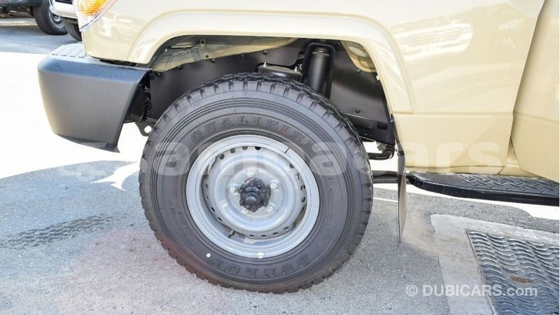 Big with watermark toyota land cruiser a ana import dubai 3898