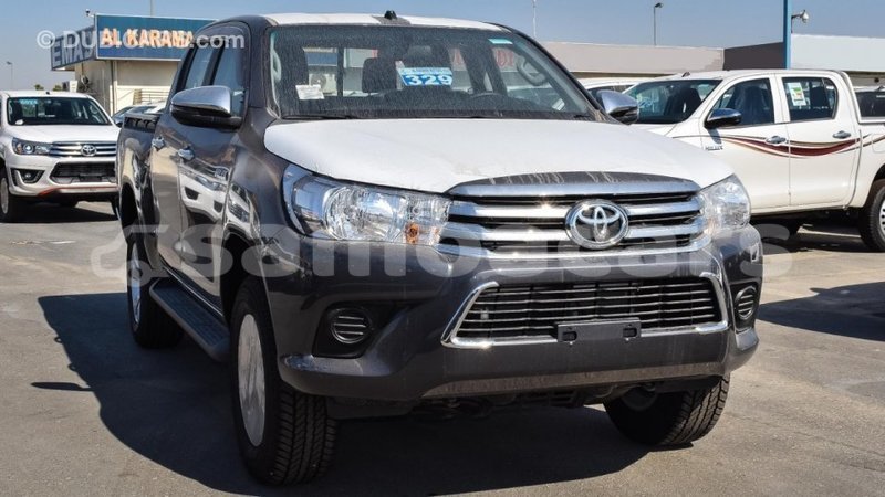 Big with watermark toyota hilux a ana import dubai 3899